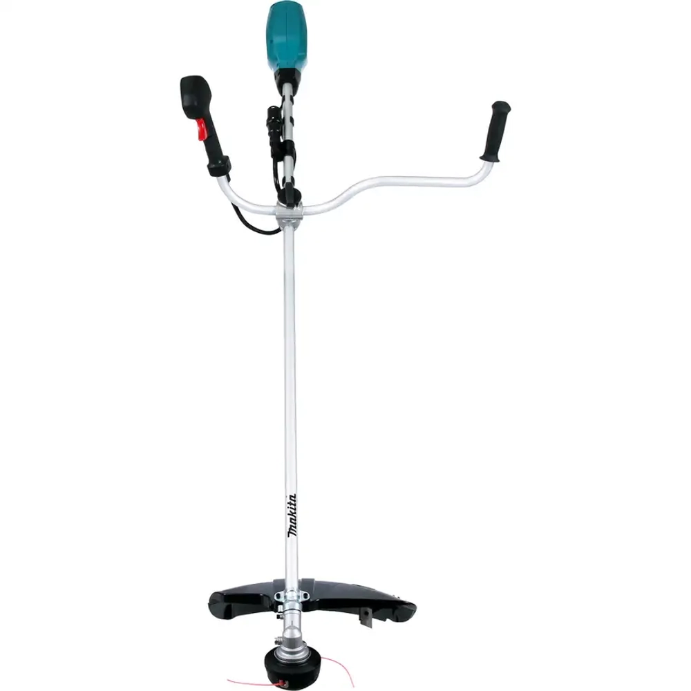 Аккумуляторная мотокоса Makita UR101CZ