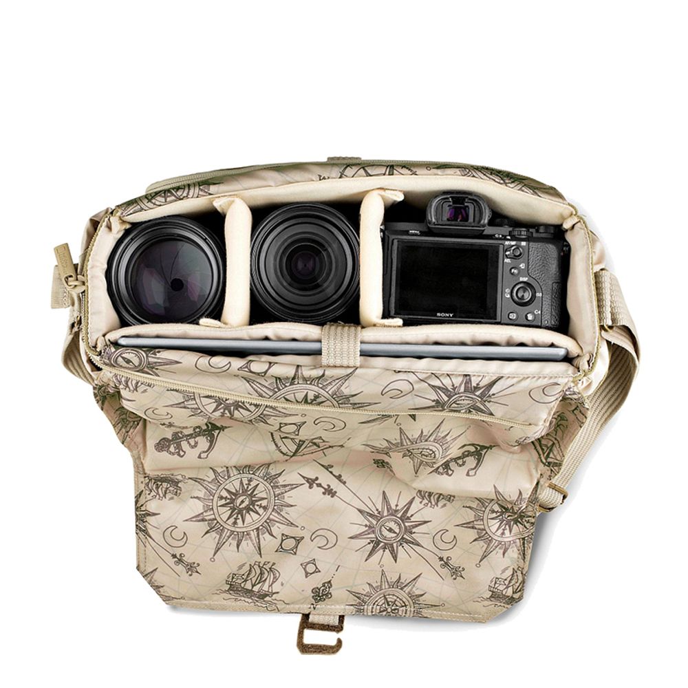 National Geographic NG 2347 New Earth Explorer