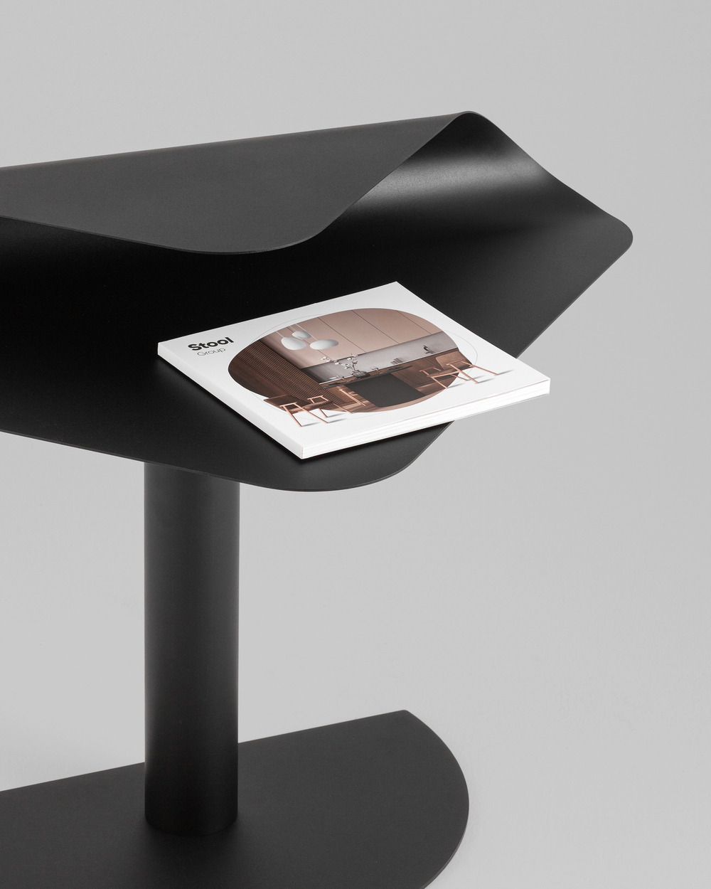 Журнальный столик Cornea металл черный