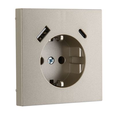 Розетка с USB, 16А 250В с зарядным (A+C) 3,4А LIREGUS MODERN IUK-3-01.M/СH шампань