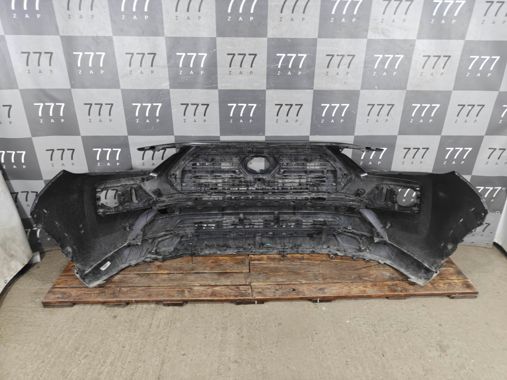Бампер передний в сборе Toyota RAV4 V (XA50) 18-нв Б/У Оригинал 52119YK040