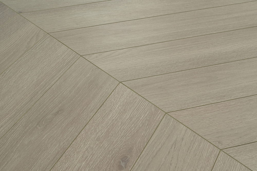 Ламинат CBM Chevron 12 мм 602А/С Дуб Понтейн 1.996 м2