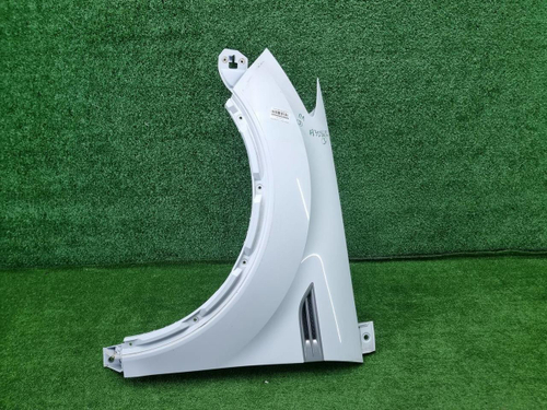 Крыло переднее левое Ford Kuga 1 (2008-2013)