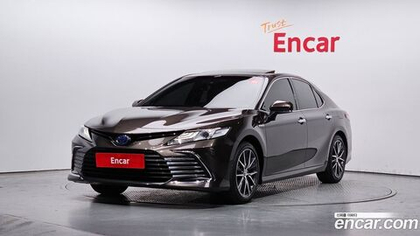 Toyota Camry (XV70) 2.5 XLE Hybrid (06.2021)