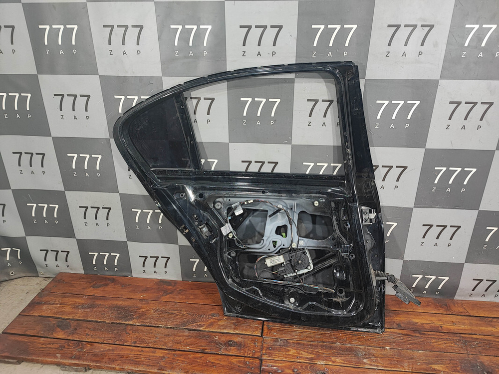 Дверь задняя левая BMW 3-Series (E90) 04-13 Б/У Оригинал 41007203647