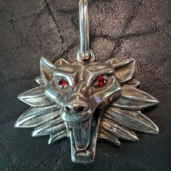 Подвеска. Амулет Ведьмака