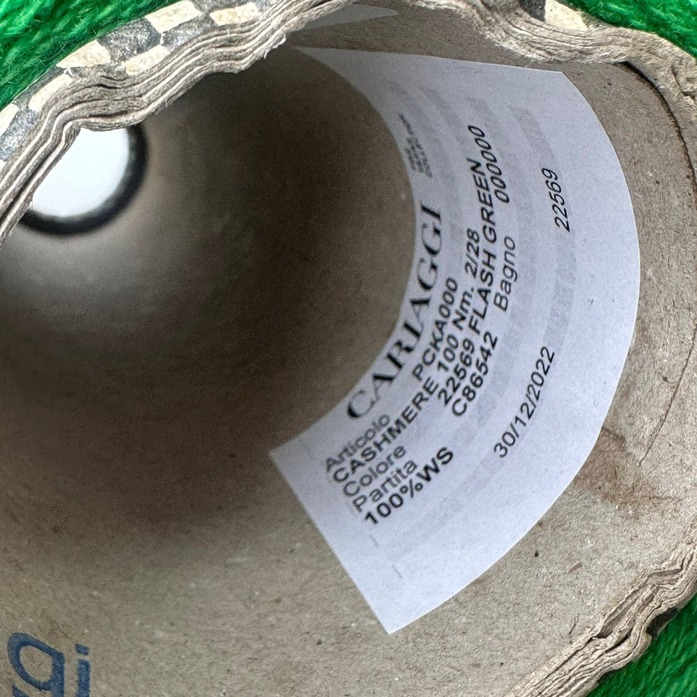 PCKA000 - CARIAGGI; 100% кашемир; 1400м/100гр; col. 22569, Flash Green; цвет: зеленый яркий, красивый