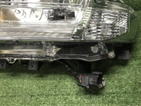 Фара левая Toyota Land Cruiser 200 (2015-2021) LED