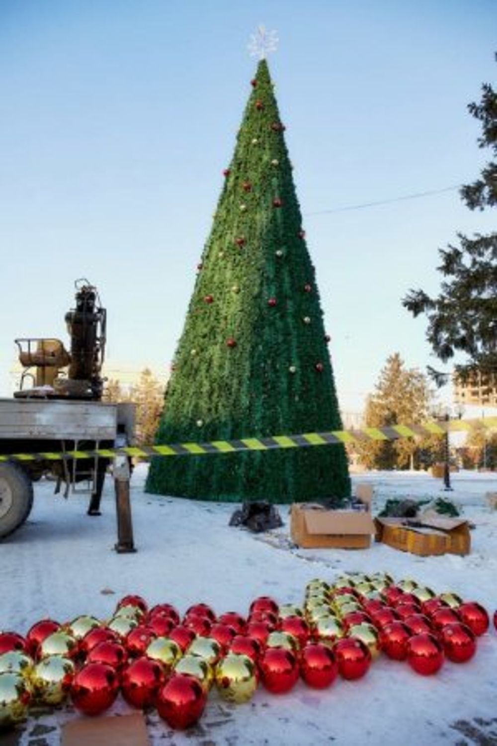 Большие шары на елку