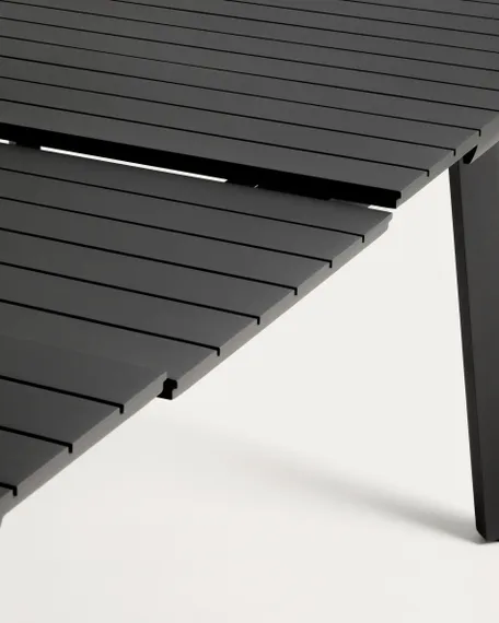 Раздвижной уличный стол Izola из алюминия с графитовой отделкой, 185 (235) x 100 см