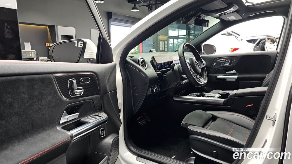 Mercedes-Benz GLA-Class H247 GLA250 4MATIC (02.2022)