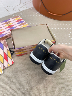 Gucci Screener Sneaker