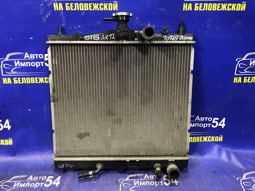 Радиатор двигателя NISSAN MARCH 2002-2010