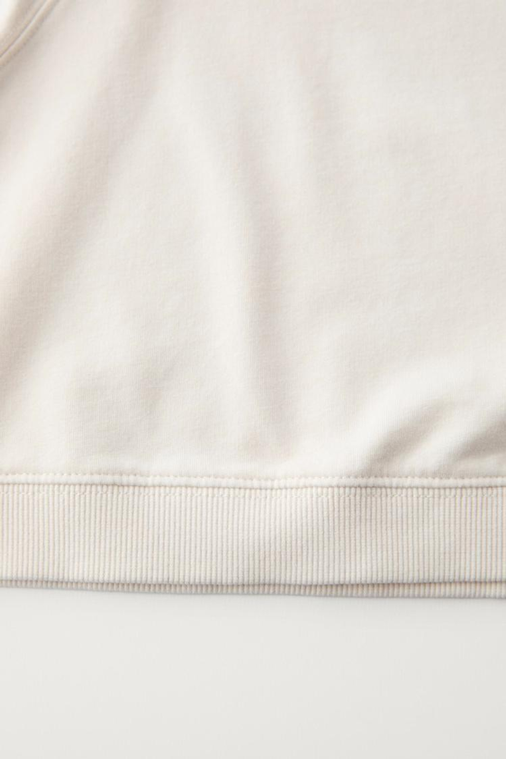 ZARA ОДНОТОННЫЙ КОМПЛЕКТ ИЗ ТОЛСТОВКИ И БРЮК ИЗ МЯГКОЙ ТКАНИ, СВЕТЛО-БЕЖЕВЫЙ