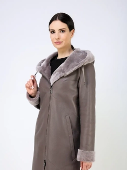 Дубленка зимняя натуральная с капюшоном