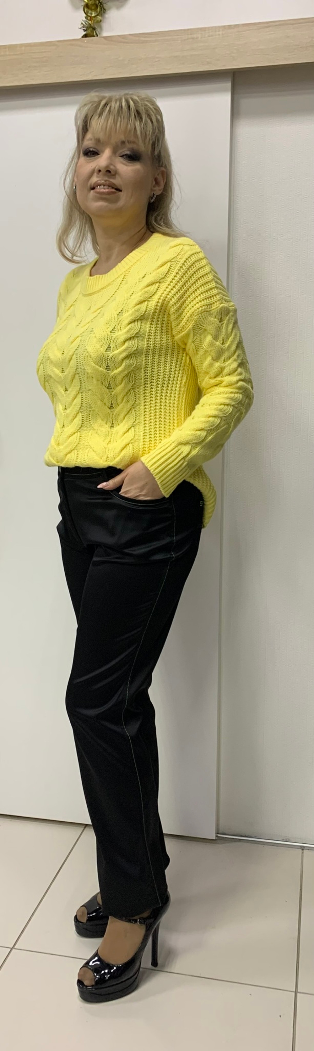 Брюки черные c зеленой отстрочкой Sportalm Австрия