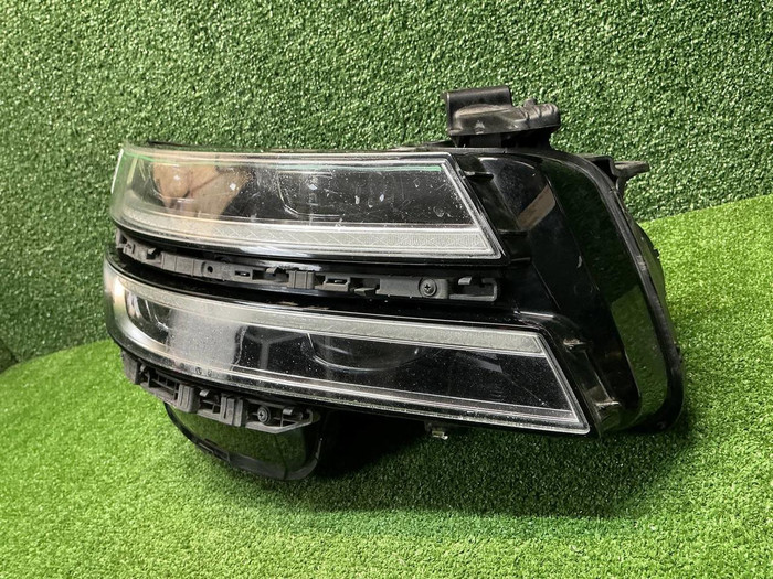 Фара правая Genesis G80 2 (2020-2024) LED