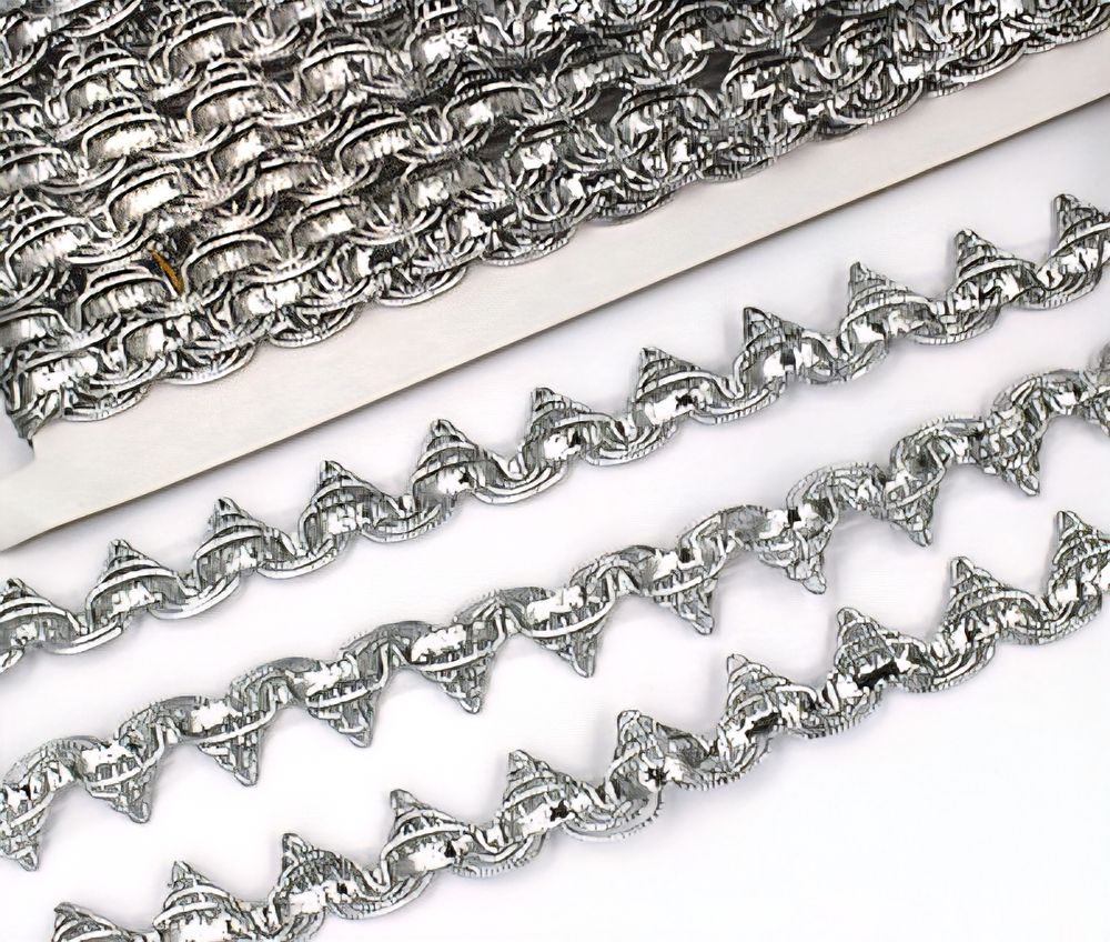 Тесьма люрекс, ш. 1,5 см