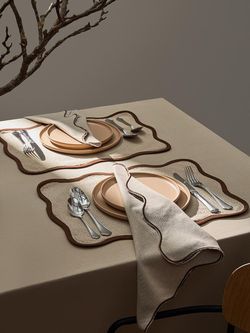 Салфетка под приборы Desert waves из коллекции Essential, 33х48 см