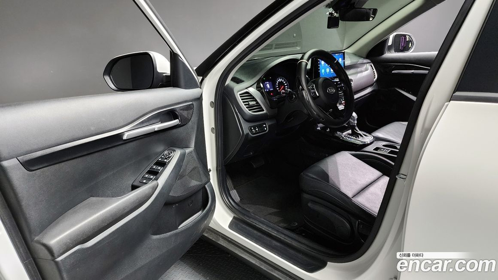 Kia Seltos Бензин 1.6 Turbo 2WD (06.2020)