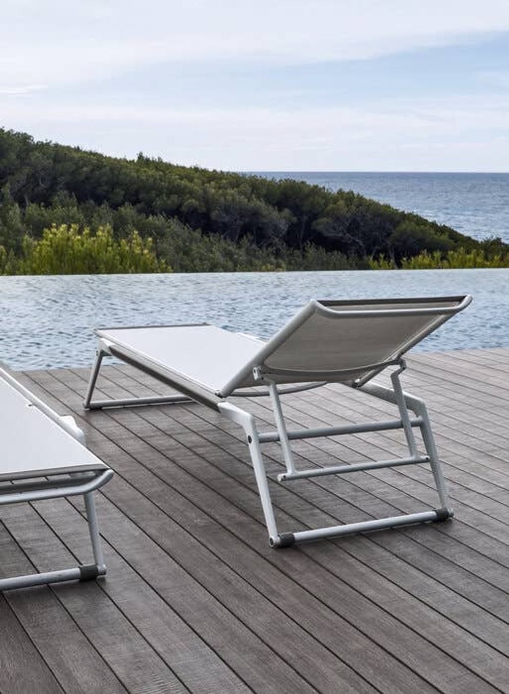 Шезлонг B&B Italia Mirto Outdoor