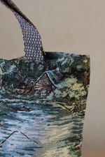 Гобеленовая сумка Горная река (39х39х12)