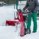 HONDA HSS760A ET D снегоуборщик бензиновый 5.6 л.с. ковш 60.5 см, выброс 15 м, вариатор