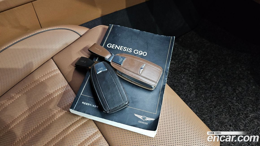 Genesis G90 3.3 T AWD (03.2020)