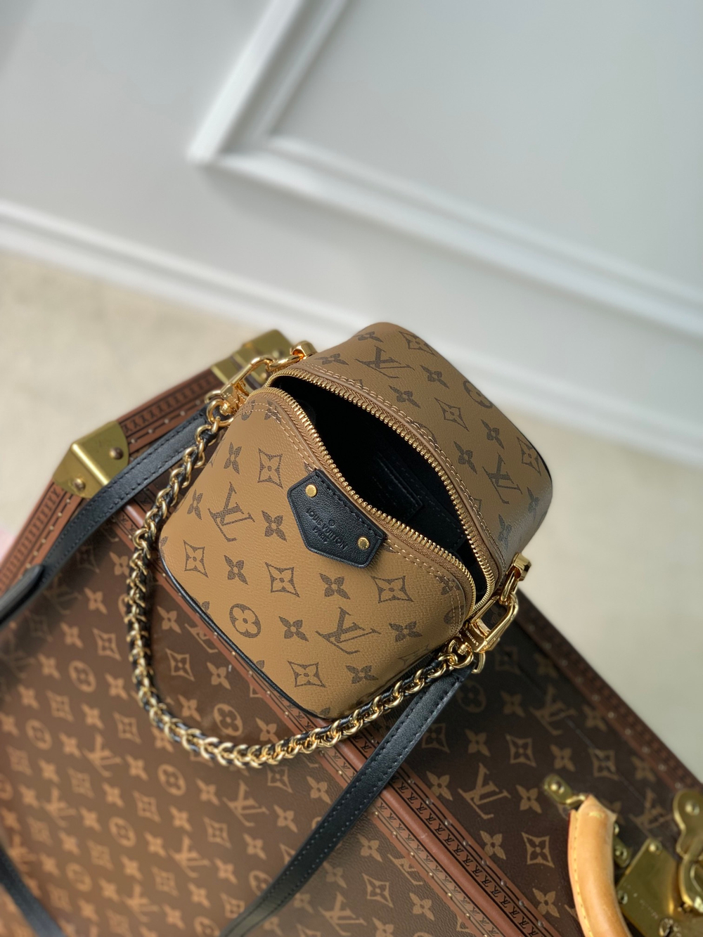 Louis Vuitton Just In Case