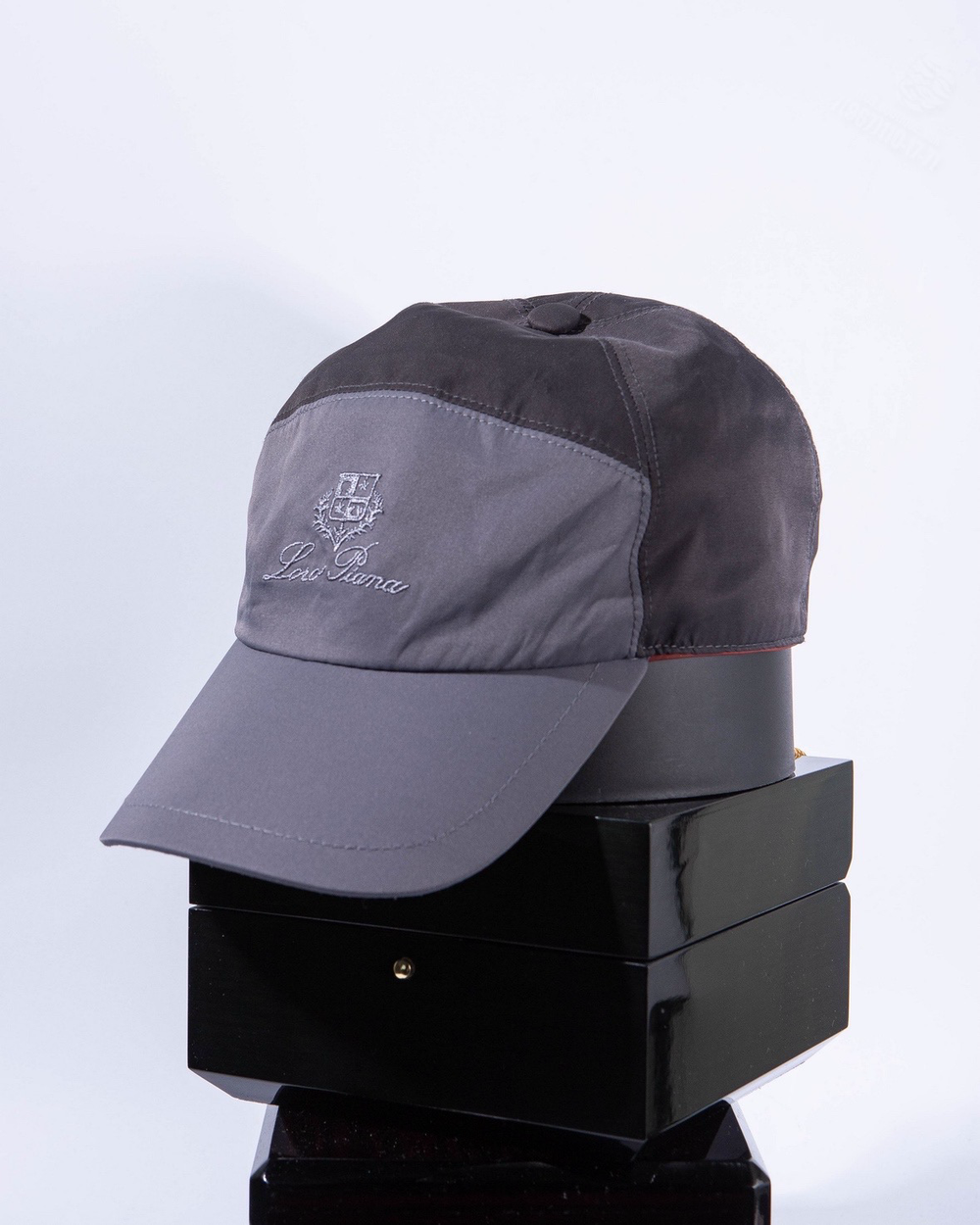 Бейсболка Loro Piana