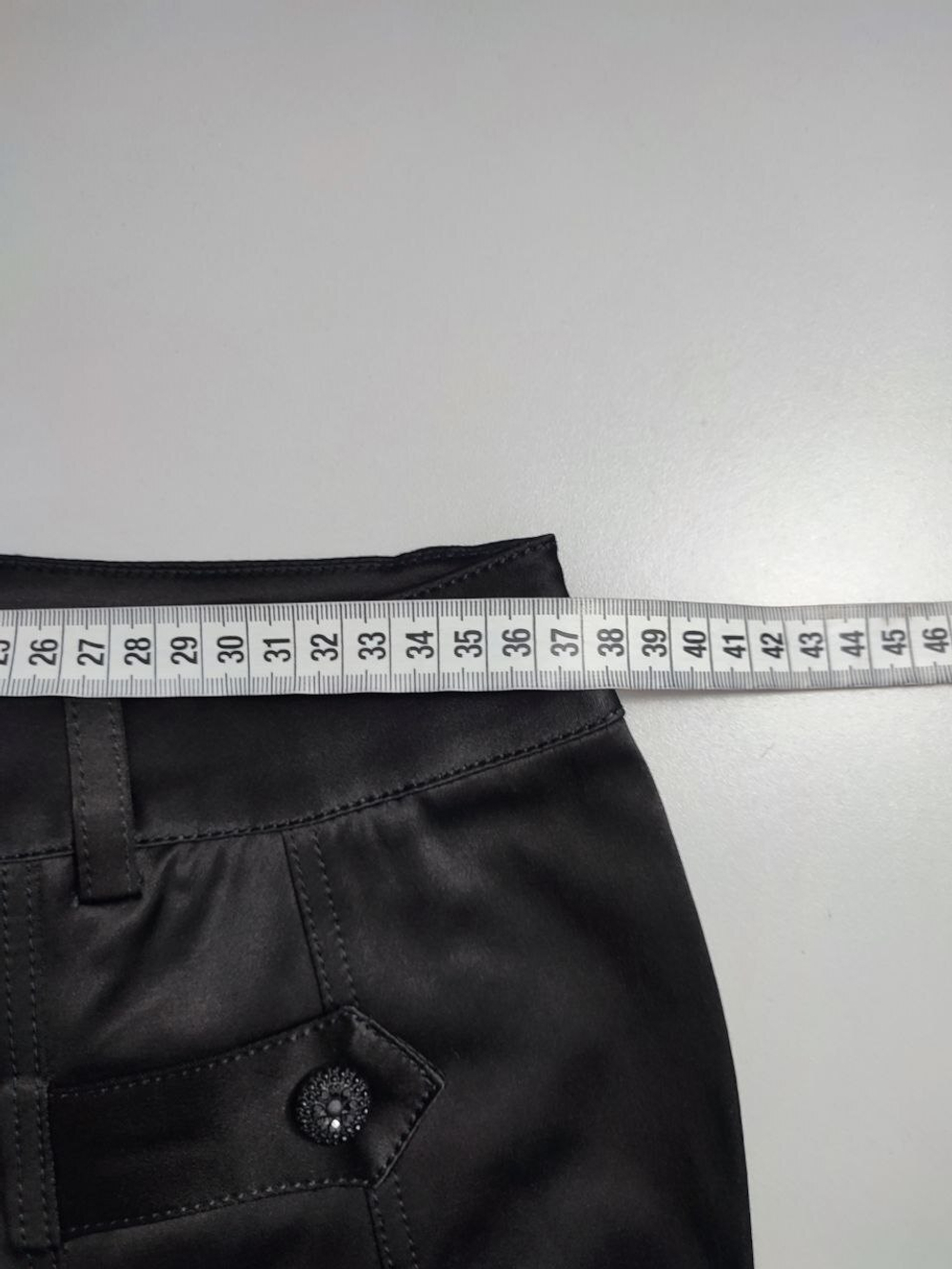 Брюки практичные на 14 лет, новые