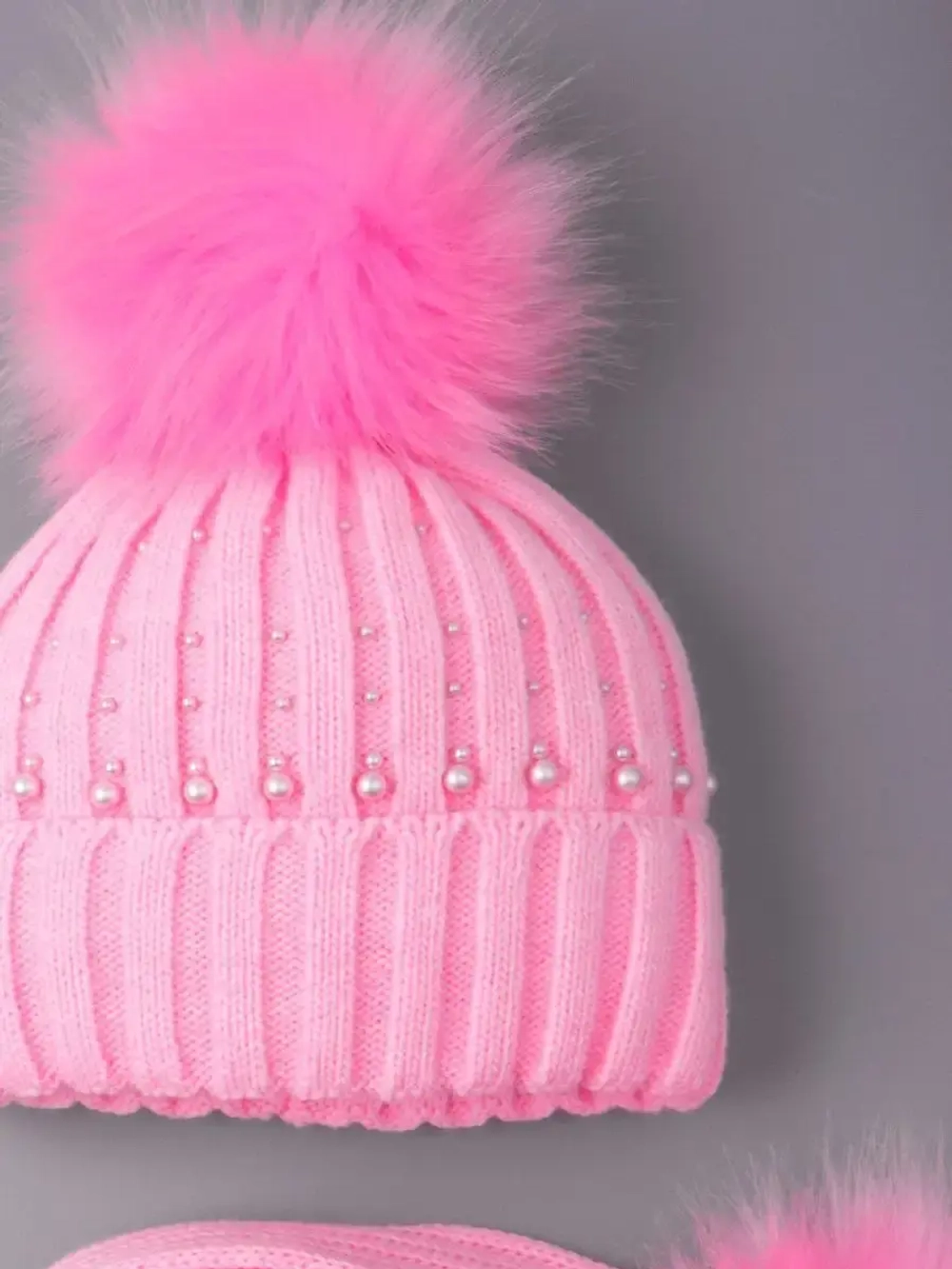 Шапка для девочки зимняя вязаная и шарф