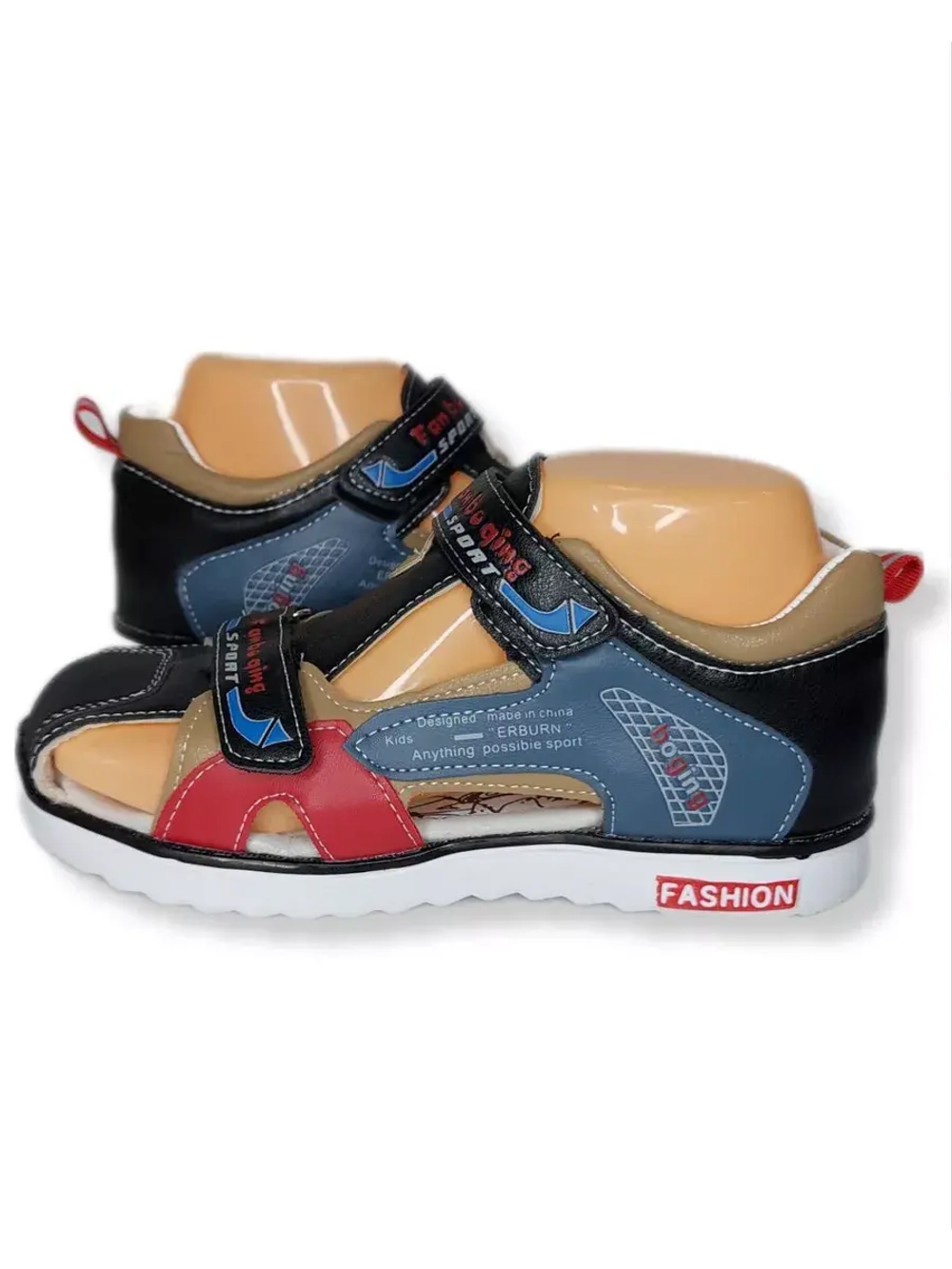 Детские сандалии для мальчика