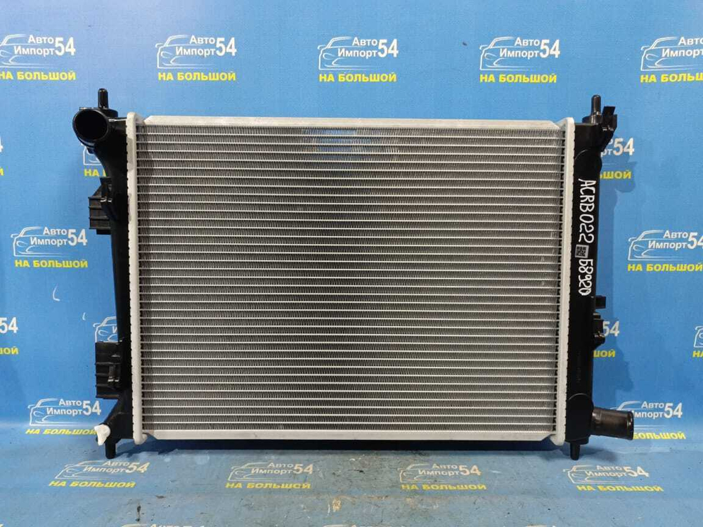 Радиатор двигателя HYUNDAI SOLARIS 2010-2016