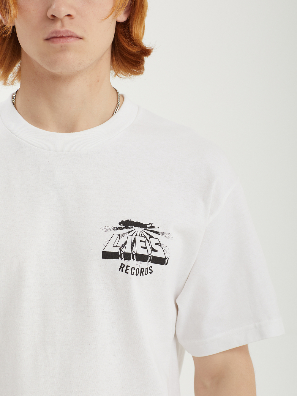 Мужская Футболка Worldwide Chaos