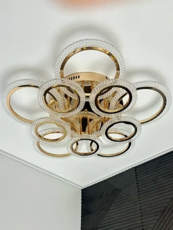 Люстра потолочная золотая с пультом для всех видов потолков, 180 Вт