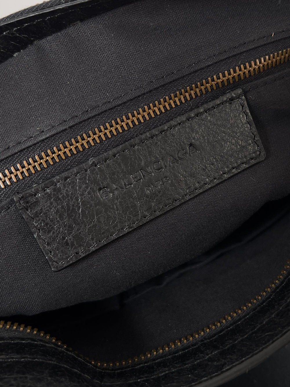 Balenciaga Classic Small City Bag 30 cm