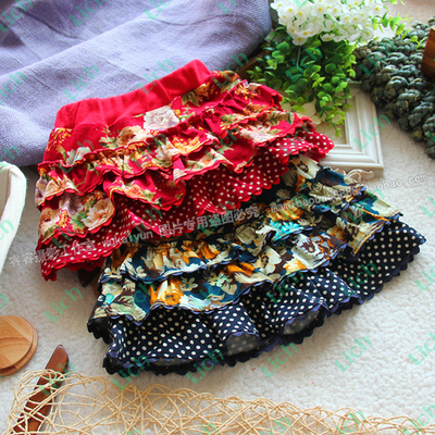 Юбка детская многоярусная из тканей с рисунком цветов и гороха