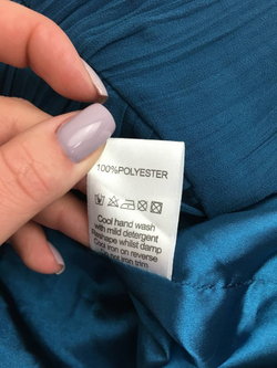 Платье RARE 44 размер новое