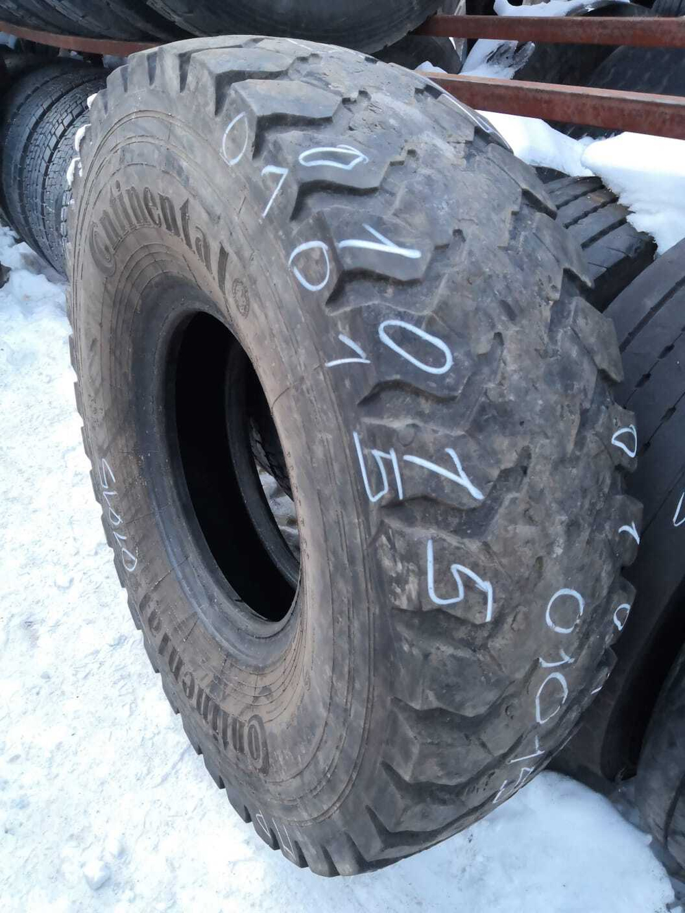 14.00R20 Continental HCS шина б/у