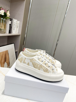 Christian Dior Walk'n'Dior Sneaker
