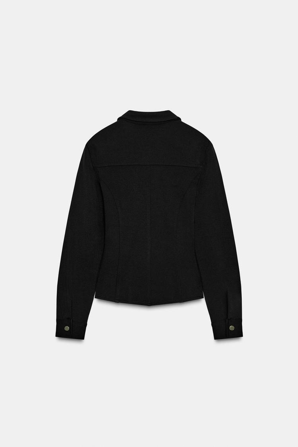 ZARA ПРИТАЛЕННАЯ РУБАШКА ИЗ КРЕПА, ЧЕРНЫЙ