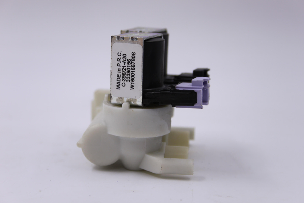 Электромагнитный заливной клапан стиральной машины Indesit 33390156