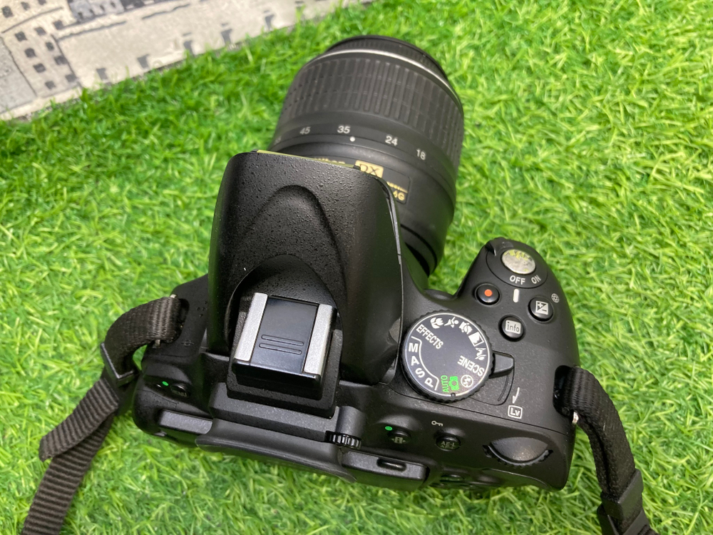 Nikon D5100 Kit 18-55mm 3.5-5.6G VR 13.000 кадров