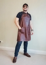 Кожаный рыжий с разводами фартук из итальянской кожи БогомолOFF Классик Коньяк BG00405 с эксклюзивной гравировкой