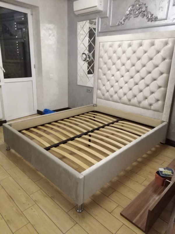 ИНТЕРЬЕРНАЯ КРОВАТЬ ПОД ЗАКАЗ