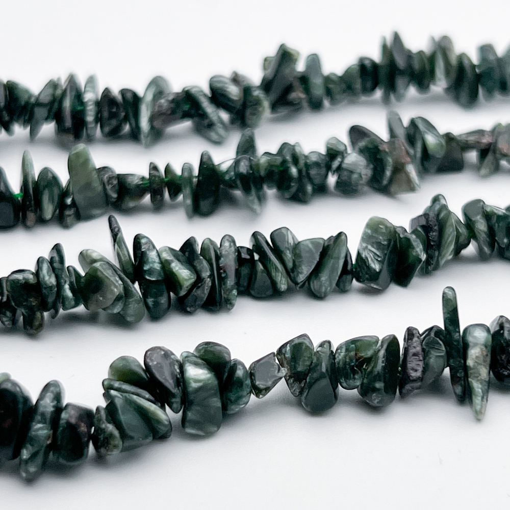 Серафинит, крошка 4-8 мм, цена за нить 38 см