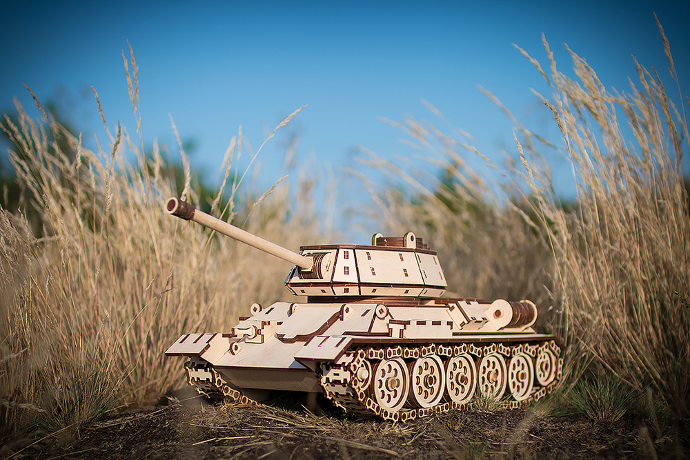 Танк Т-34 от EWA - Деревянный конструктор, 3D пазл, сборная модель, военная техника