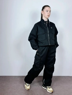 Куртка с высокой горловиной