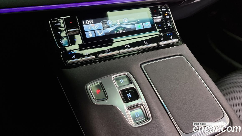 Hyundai The New Grandeur (Azera) IG Hybrid LeBlanc (05.2022)